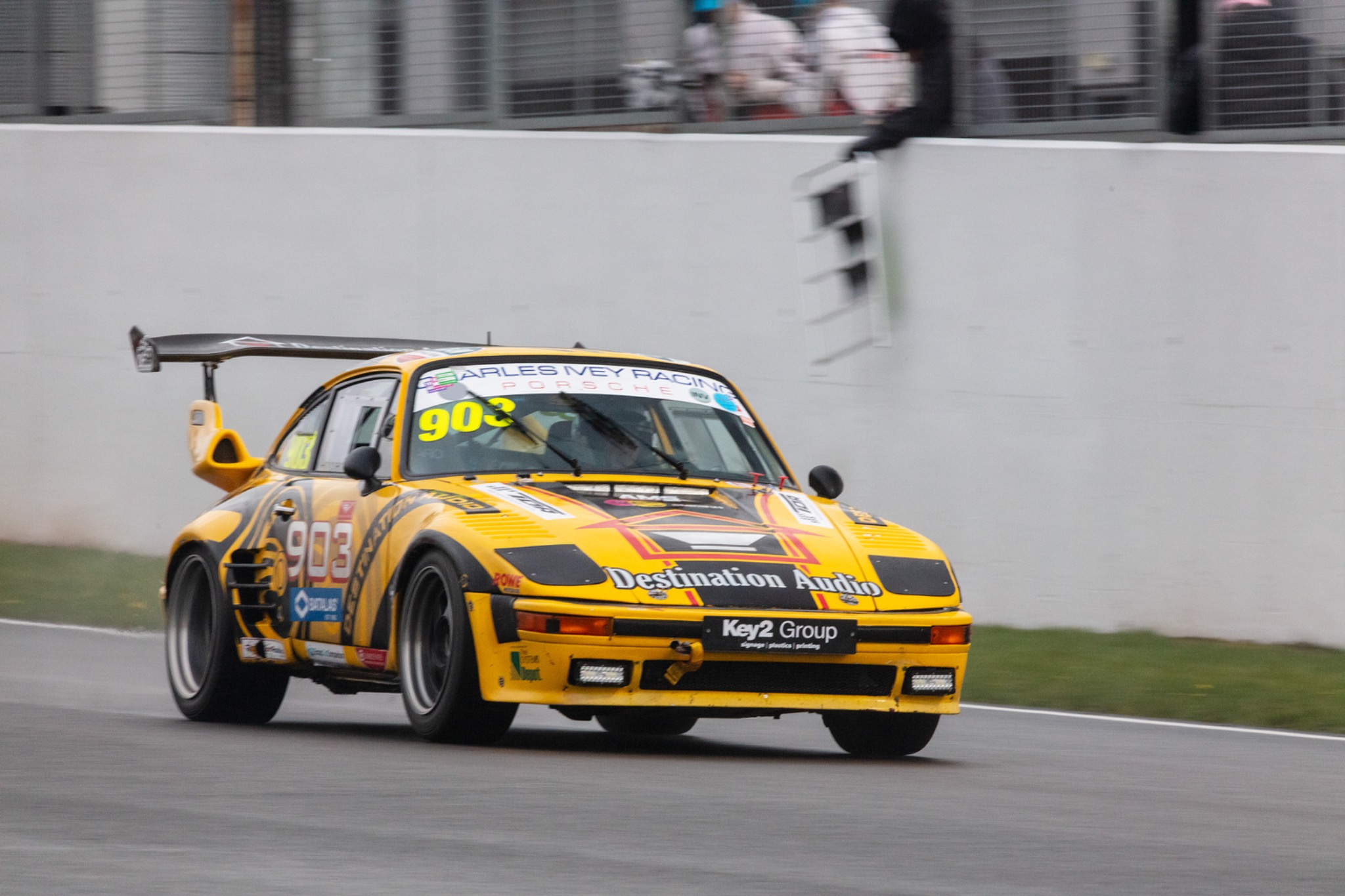 VANHAUEN RACING at Donington Park 2025 - Photo 6